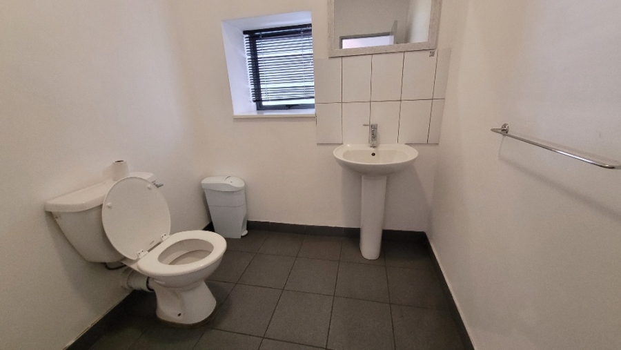 To Let Commercial Property for Rent in Epping Industrial Western Cape